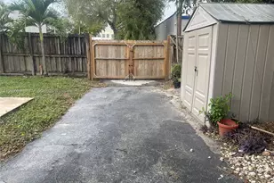 4315 Harrison St, Hollywood, FL 33021 - Photo 7