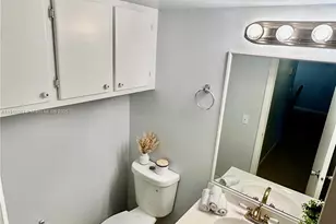 2213 NE 1st Ct, Boynton Beach, FL 33435 - Photo 11