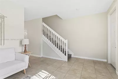 3209 SE 4th Ct, Homestead, FL 33033 - Photo 7