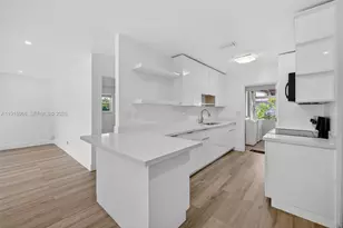 11301 NW 39th St, Coral Springs, FL 33065 - Photo 9