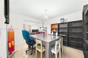 284 NW 92nd Ave, Coral Springs, FL 33071 - Photo 11