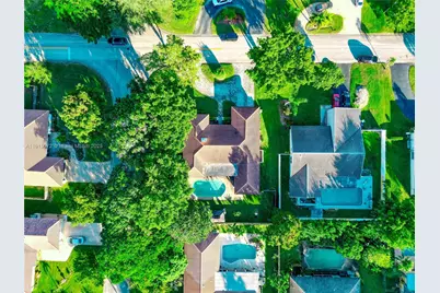 284 NW 92nd Ave, Coral Springs, FL 33071 - Photo 45