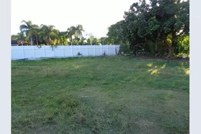 [Address not provided], Homestead, FL 33034 - Photo 9