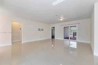 3880 Coral Hills Dr, Coral Springs, FL 33065 - Photo 5