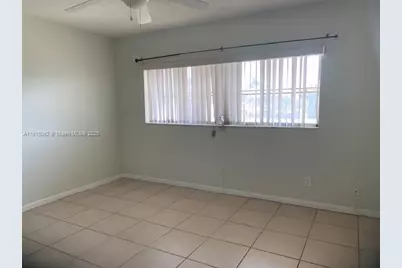 4200 NW 3rd Ct #310, Plantation, FL 33317 - Photo 7