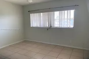 4200 NW 3rd Ct, Plantation, FL 33317 - Photo 7