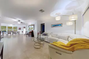 105 N 31st Ave, Hollywood, FL 33021 - Photo 3
