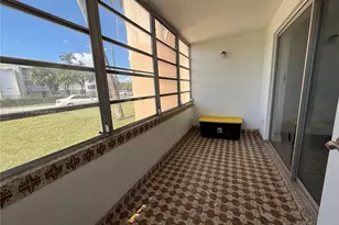 19001 NE 14th Ave, Miami, FL 33179 - Photo 15