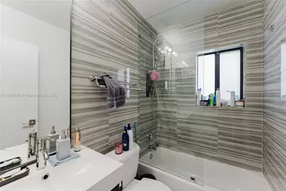 511 NE 134th St, North Miami, FL 33161 - Photo 19