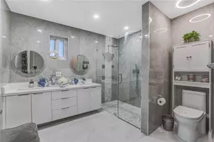 12601 SW 204th St, Miami, FL 33177 - Photo 13