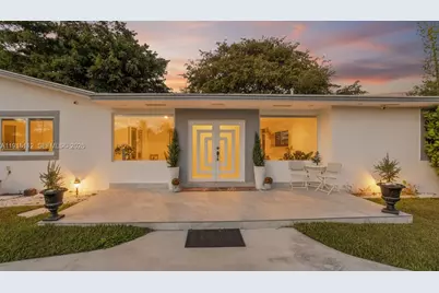 12601 SW 204th St, Miami, FL 33177 - Photo 1