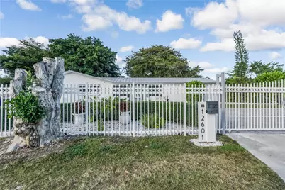 12601 SW 204th St, Miami, FL 33177 - Photo 39