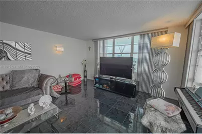 301 174th St #1503, Sunny Isles Beach, FL 33160 - Photo 17