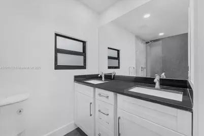 5220 SW 6 St, Miami, FL 33134 - Photo 39