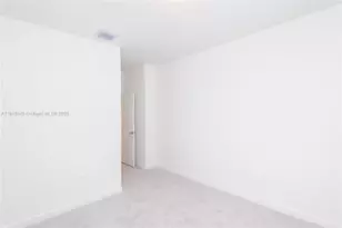 2636 SE 8th Ct, Homestead, FL 33035 - Photo 21