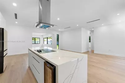 53 NW 107th St, Miami Shores, FL 33168 - Photo 9