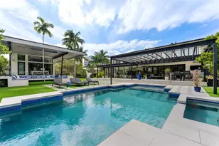 795 Lakeview Dr, Miami Beach, FL 33140 - Photo 35