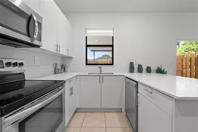 11823 SW 247th Ter #11823, Homestead, FL 33032 - Photo 17