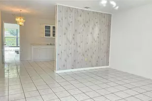 525 NE 132nd Terrace, North Miami, FL 33161 - Photo 5