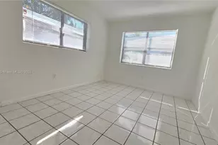 525 NE 132nd Terrace, North Miami, FL 33161 - Photo 17