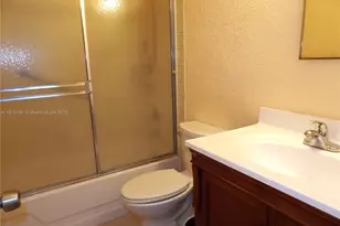 4109 NW 88th Ave, Coral Springs, FL 33065 - Photo 17