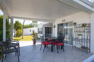 112 Lake Shore Dr, Pembroke Park, FL 33009 - Photo 5