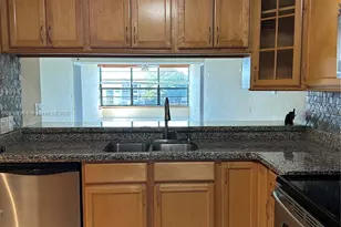 1526 Whitehall Dr, Davie, FL 33324 - Photo 3