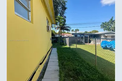 100 NW 64th Ct #2, Miami, FL 33126 - Photo 3