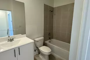 1111 SE 2nd St, Florida City, FL 33034 - Photo 9