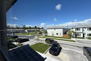 1111 SE 2nd St, Florida City, FL 33034 - Photo 11