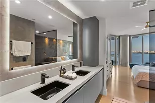 2020 N Bayshore Dr, Miami, FL 33137 - Photo 17