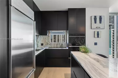 2020 N Bayshore Dr #2401, Miami, FL 33137 - Photo 11