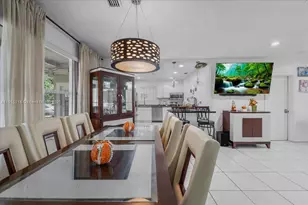 640 NE 168th St, North Miami Beach, FL 33162 - Photo 43