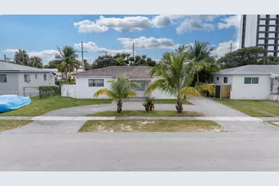 640 NE 168th St, North Miami Beach, FL 33162 - Photo 3