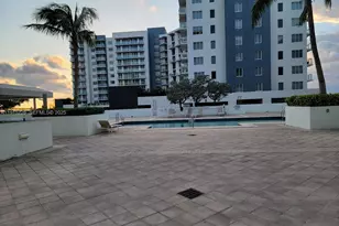 140 S Dixie Hwy, Hollywood, FL 33020 - Photo 7