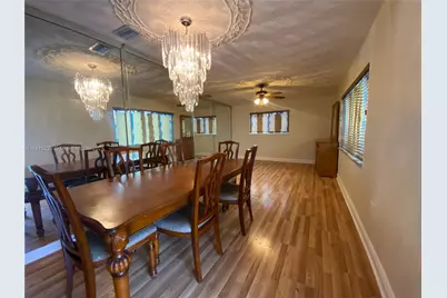 746 NW 3rd St, Florida City, FL 33034 - Photo 5