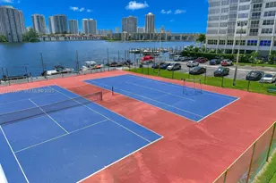 2780 NE 183rd St, Aventura, FL 33160 - Photo 23
