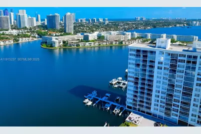 2780 NE 183rd St #717, Aventura, FL 33160 - Photo 25