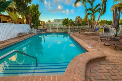 1100 Pine Dr #106, Pompano Beach, FL 33060 - Photo 3