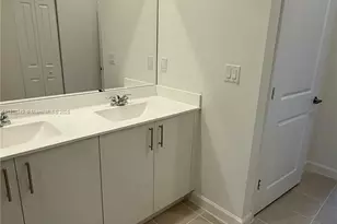 2984 SE 23rd Ave, Homestead, FL 33035 - Photo 13