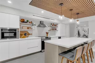 400 Valencia Ave, Coral Gables, FL 33134 - Photo 5