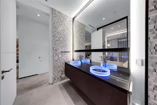 250 NW 24th St, Miami, FL 33127 - Photo 19