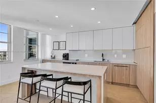 5660 Collins Ave, Miami Beach, FL 33140 - Photo 13