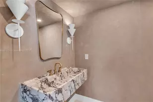 5660 Collins Ave, Miami Beach, FL 33140 - Photo 15