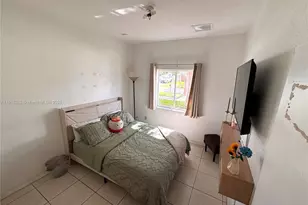 1403 SE 6th St, Homestead, FL 33033 - Photo 11