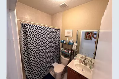 1403 SE 6th St, Homestead, FL 33033 - Photo 15