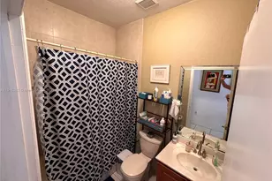 1403 SE 6th St, Homestead, FL 33033 - Photo 15