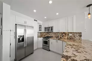 2030 S Ocean Dr, Hallandale Beach, FL 33009 - Photo 9