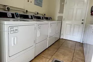 7561 NW 16th St, Plantation, FL 33313 - Photo 33