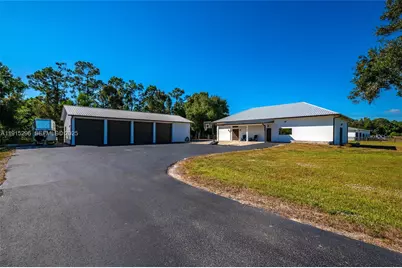 10910 Ruden Rd, North Fort Myers, FL 33917 - Photo 7
